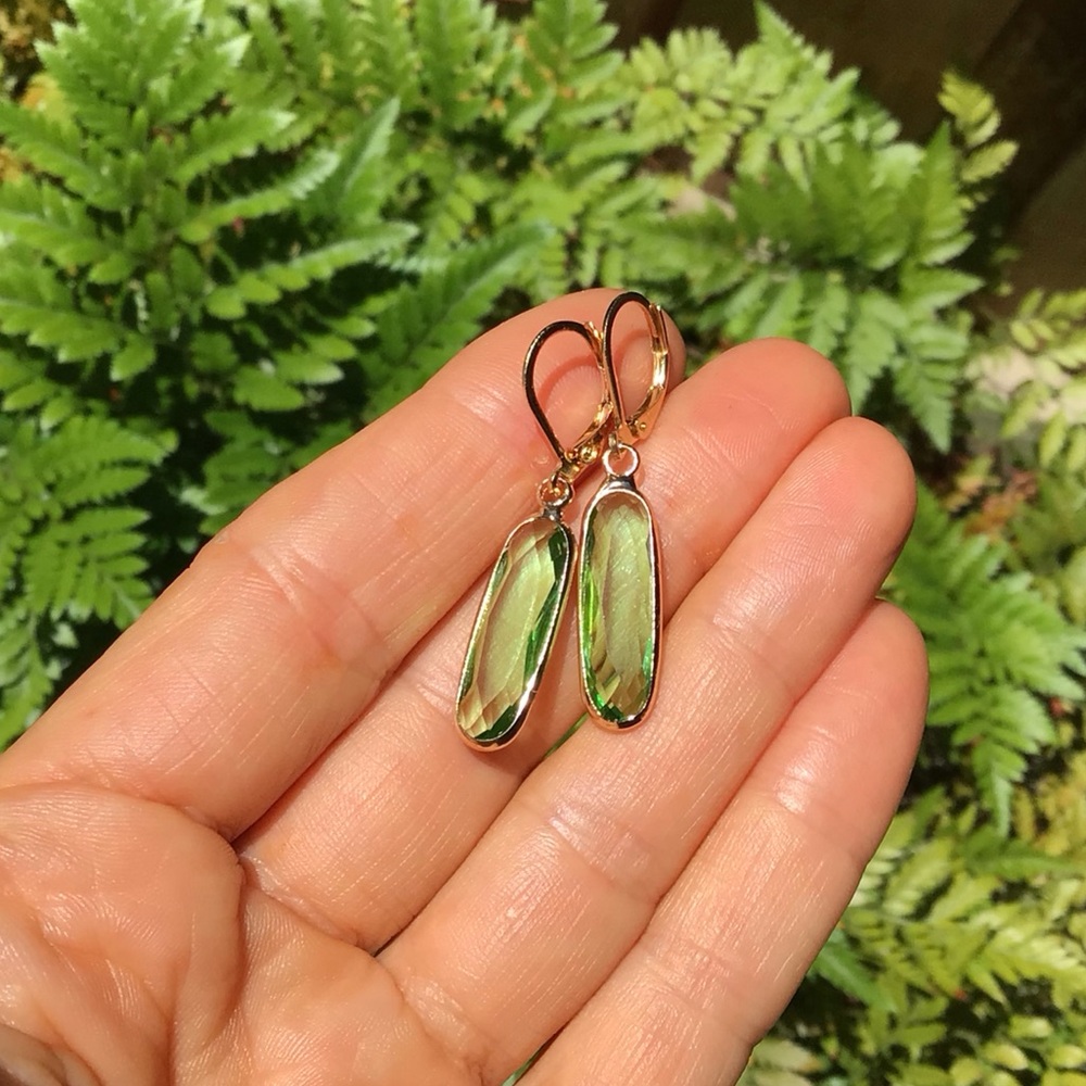Sundance Charm Earrings Peridot Quartz sale - Picture 4 of 7